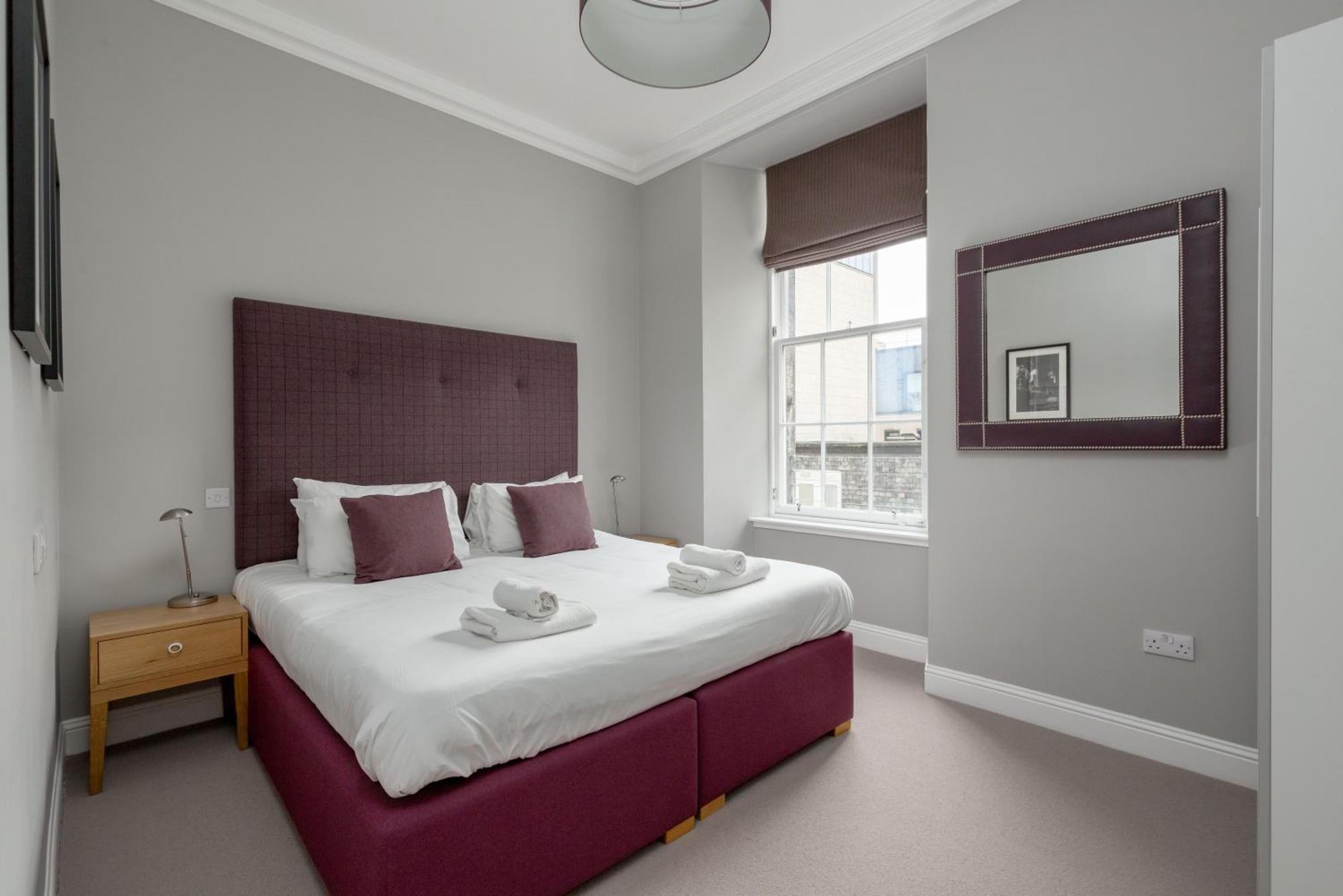 Destiny Scotland - Princes Street Residence Edimburgo Exterior foto