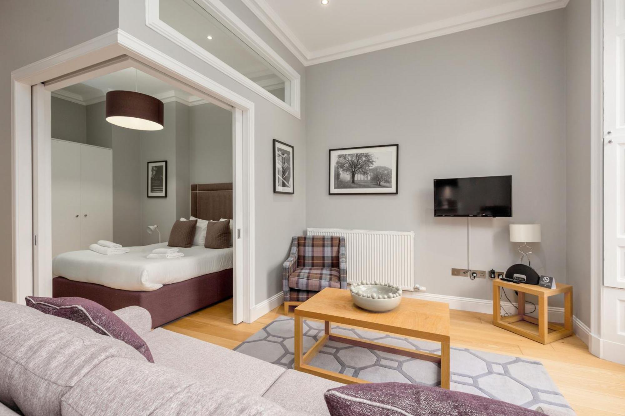 Destiny Scotland - Princes Street Residence Edimburgo Exterior foto